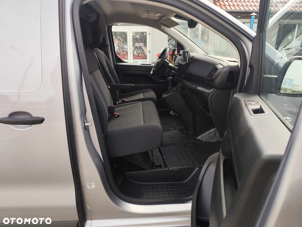 Opel VIVARO - 13