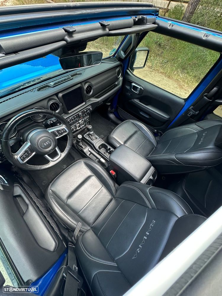 Jeep Wrangler - 28