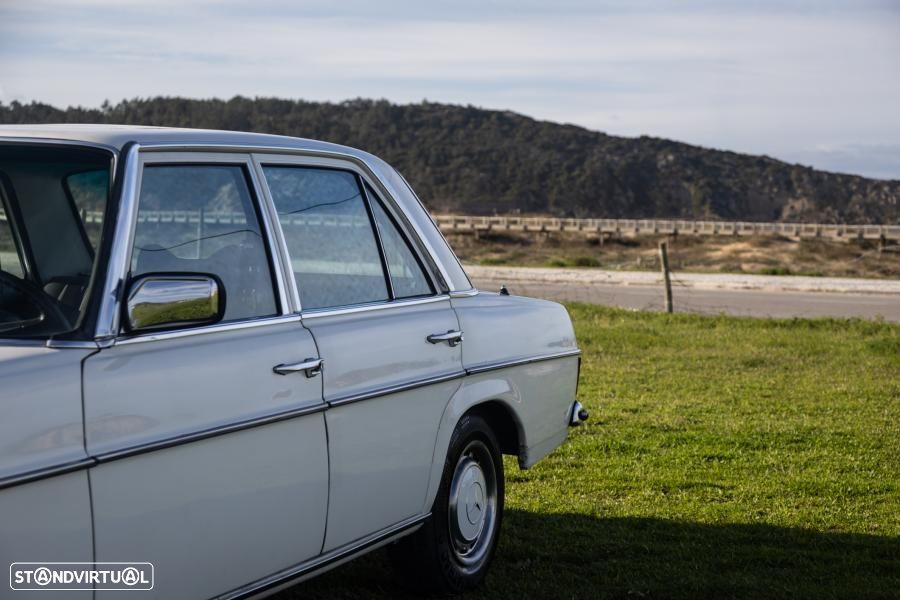 Mercedes-Benz W114/W115 (1968-1974) - 20