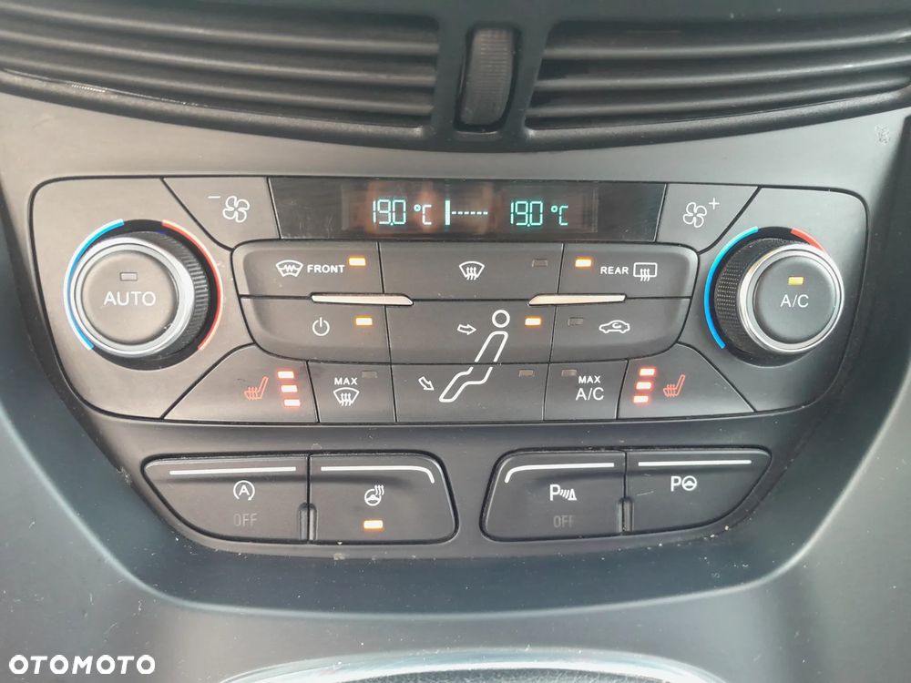Ford C-MAX - 17