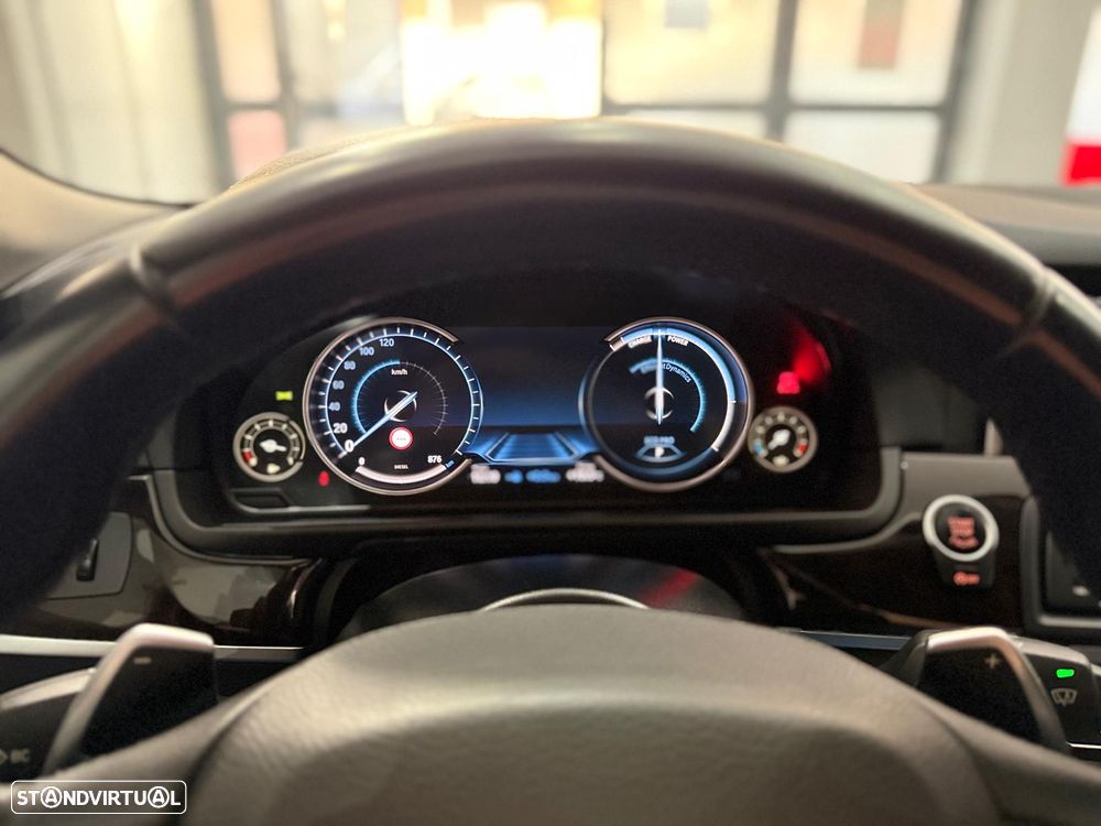 BMW 520 d Line Luxury Auto - 37