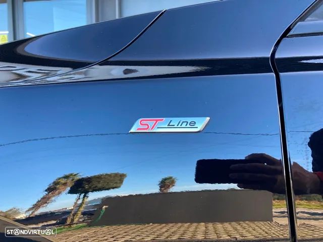 Ford Focus SW 1.0 EcoBoost Hybrid ST-LINE - 12