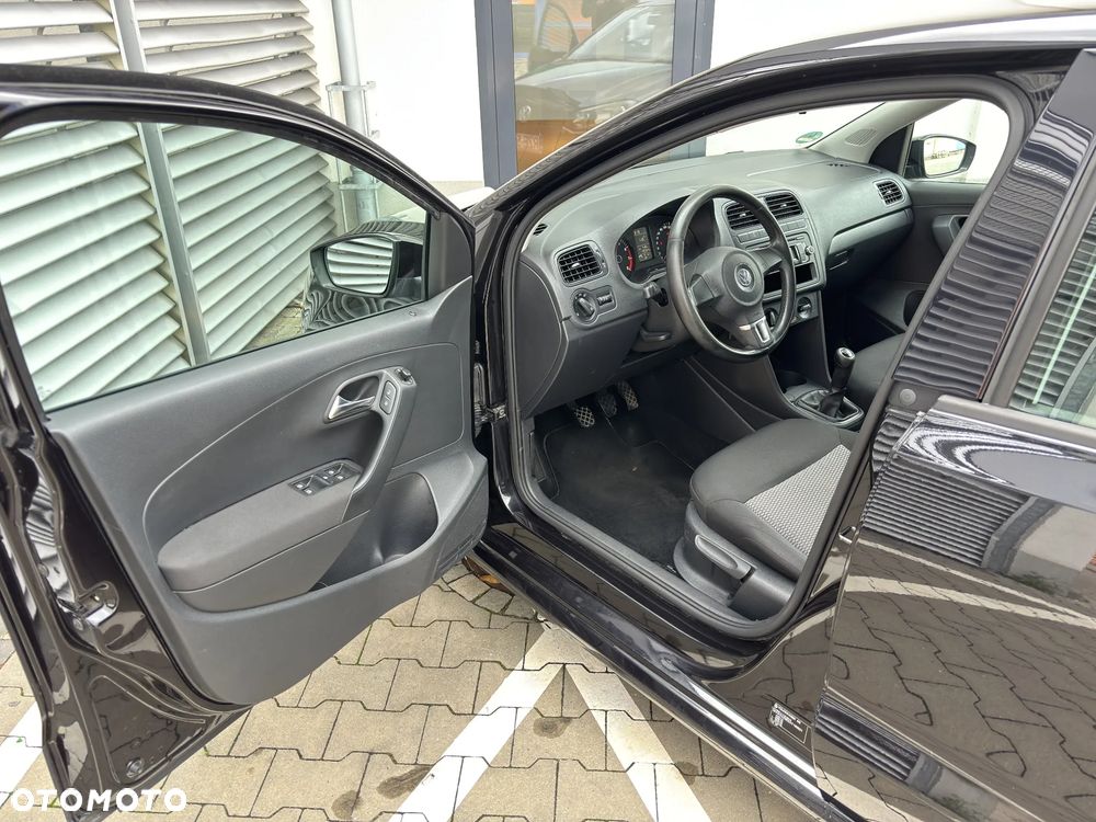 Volkswagen Polo - 17