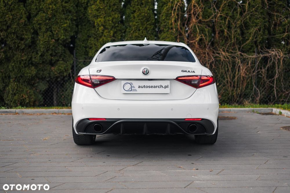 Alfa Romeo Giulia 2.0 Turbo Veloce Q4 - 5