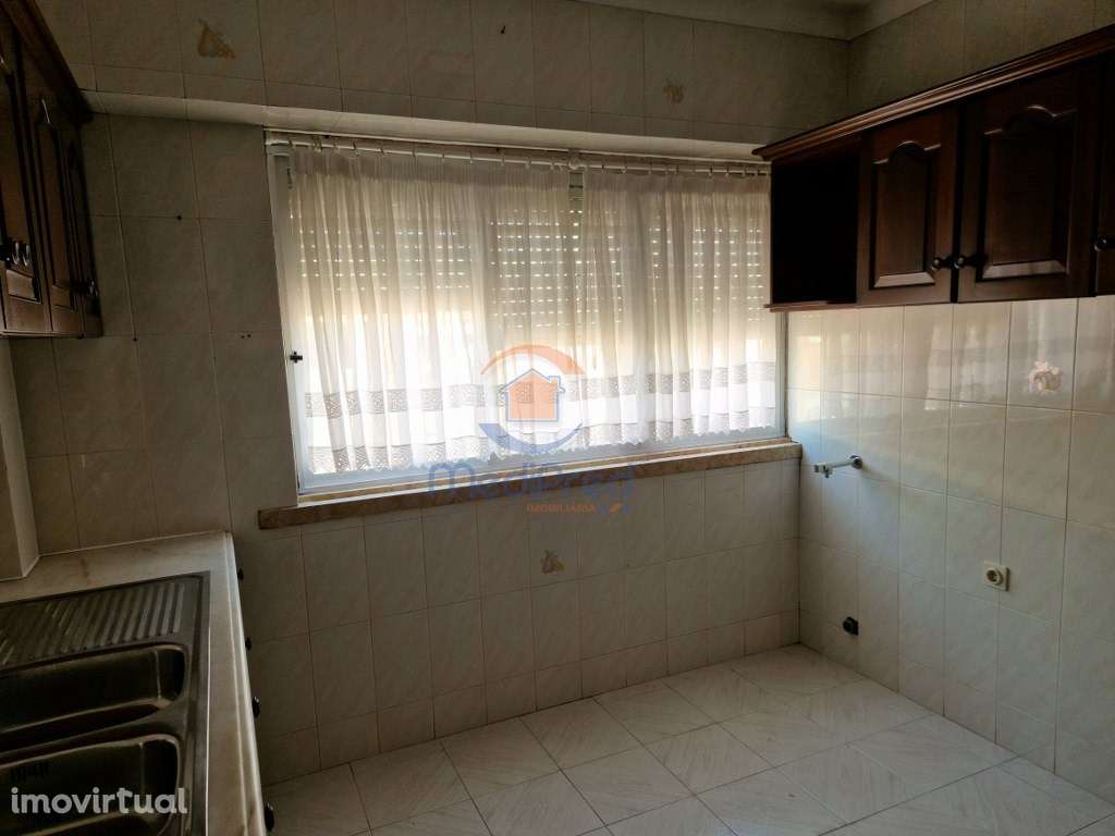 Apartamento T2 remodelado - Pontinha - Grande imagem: 3/26