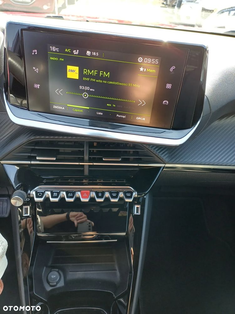 Peugeot 2008 1.2 PureTech Allure Pack S&S EAT8 - 19