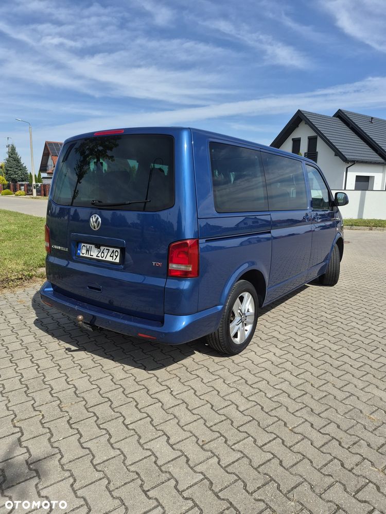 Volkswagen Caravelle - 7