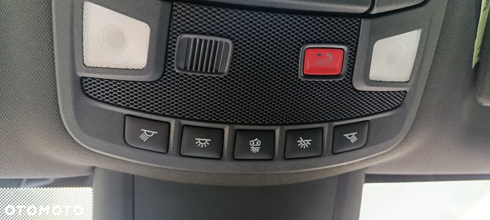 Ford S-Max - 23