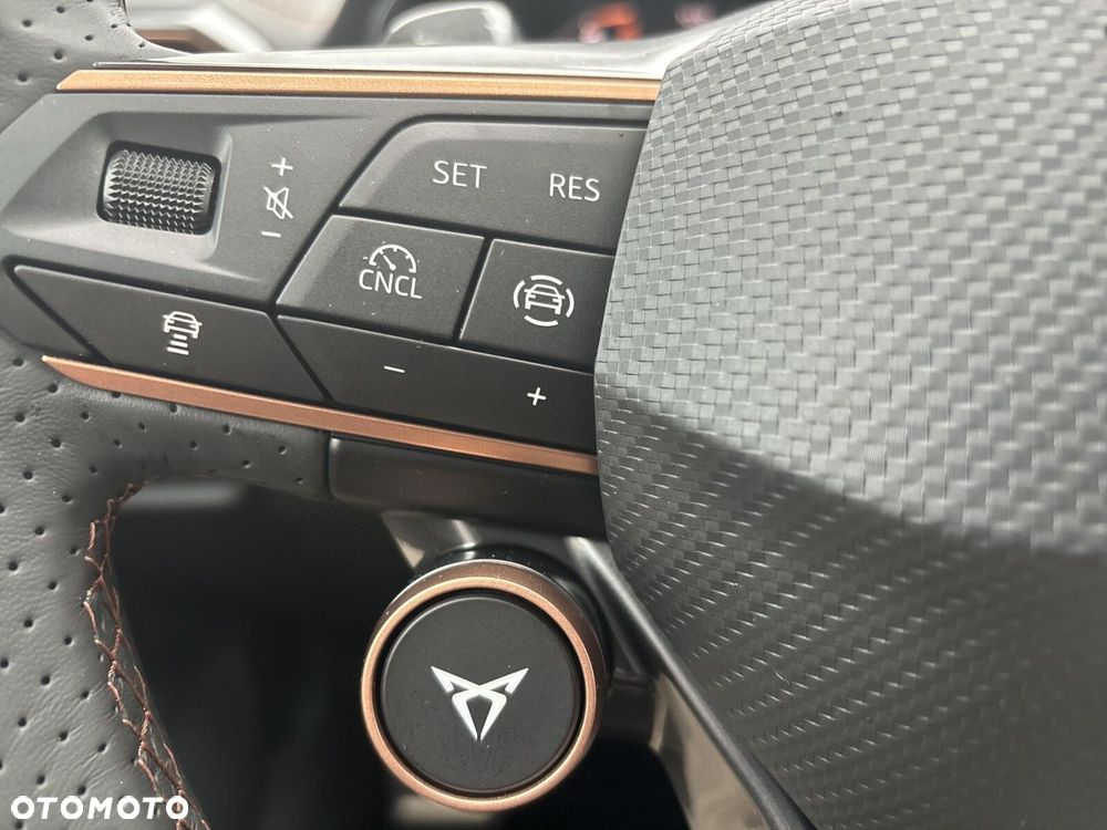 Cupra Formentor 1.5 eTSI mHEV DSG - 21
