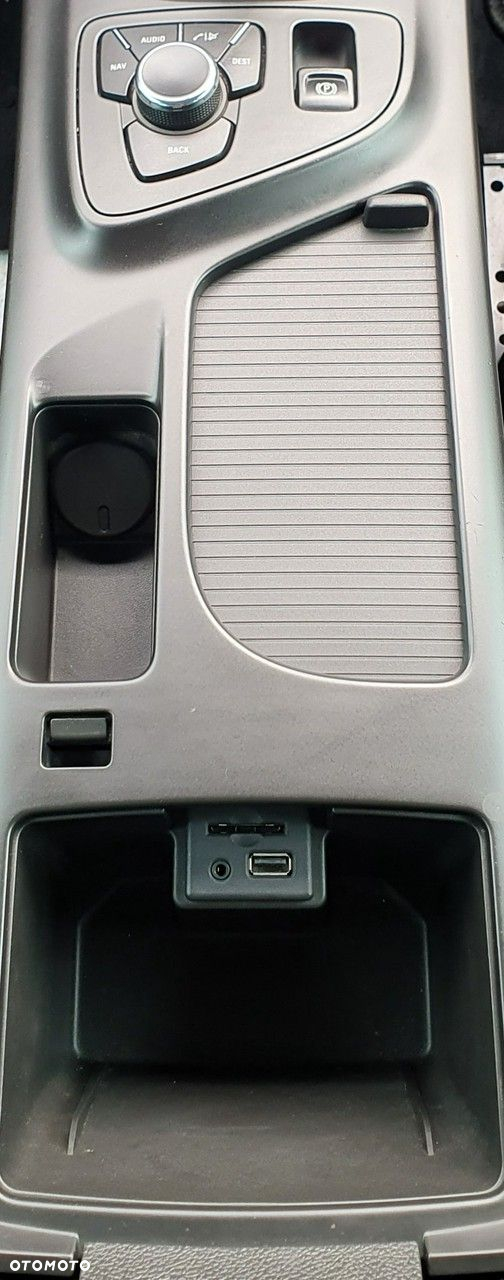 Opel Insignia - 10