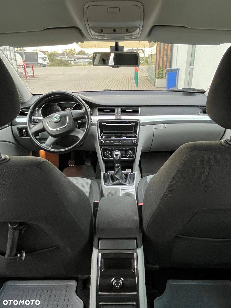 Skoda Superb 2.0 TDI Ambition - 7