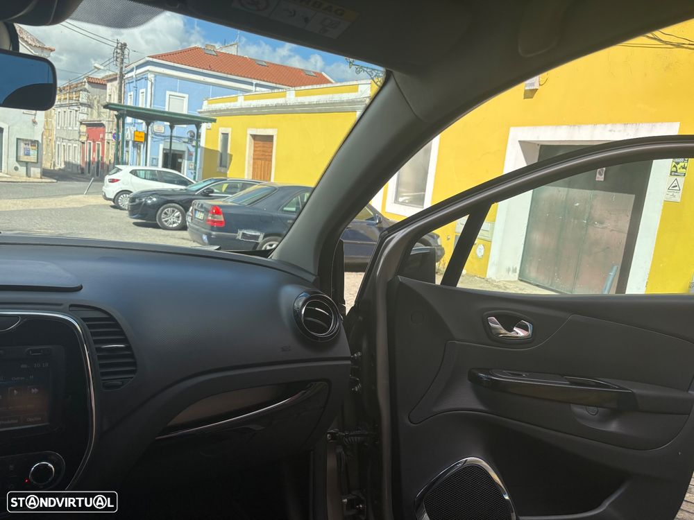 Renault Captur 1.5 dCi Exclusive - 27