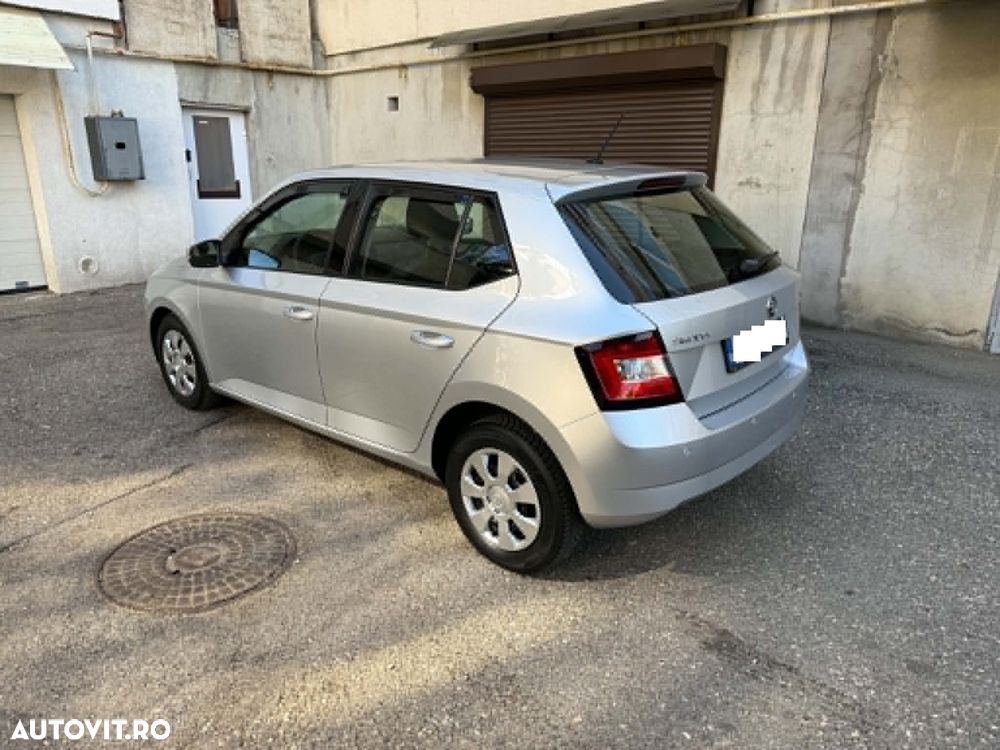 Skoda Fabia 1.0 MPI Style - 6