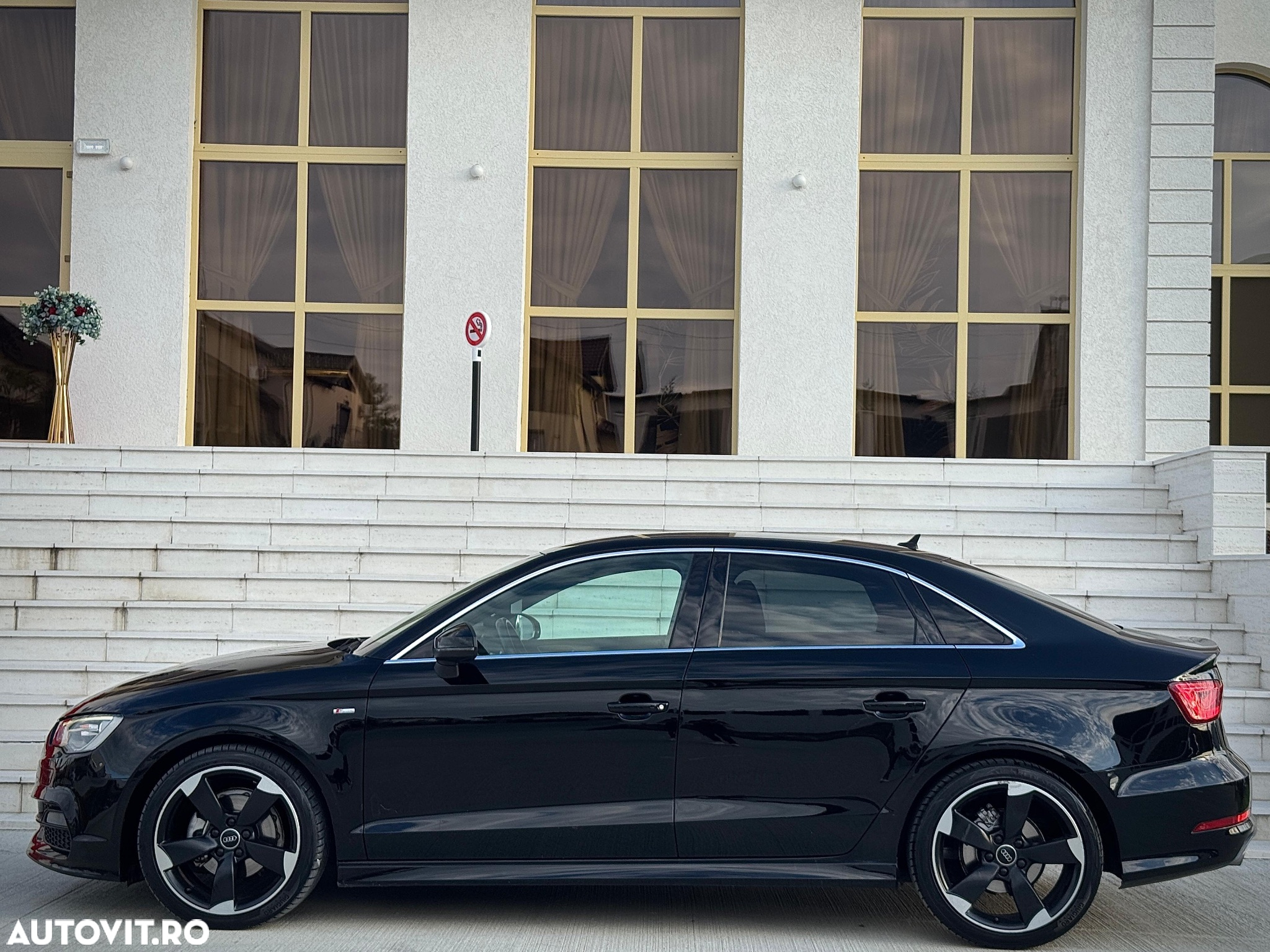 Audi A3 1.6 TDI clean Stronic Ambiente - 26