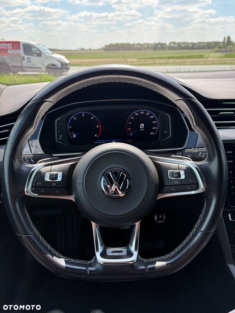 Volkswagen Arteon 2.0 TDI Bi-Turbo SCR 4Mot R-Line Edition DSG - 13