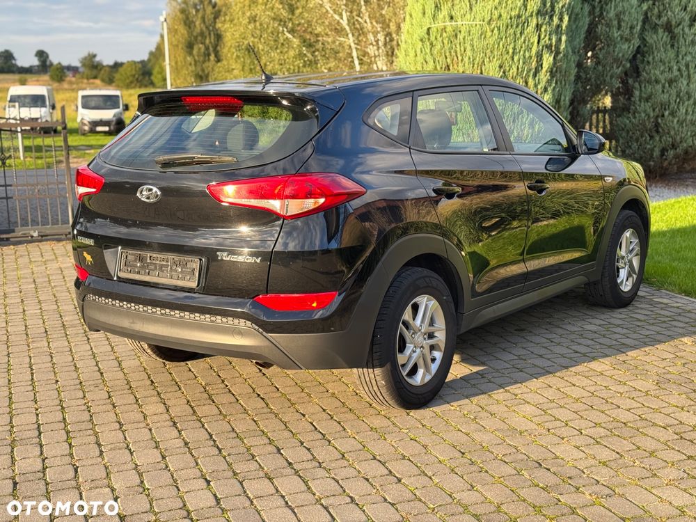 Hyundai Tucson 1.7 CRDI BlueDrive Classic 2WD - 9