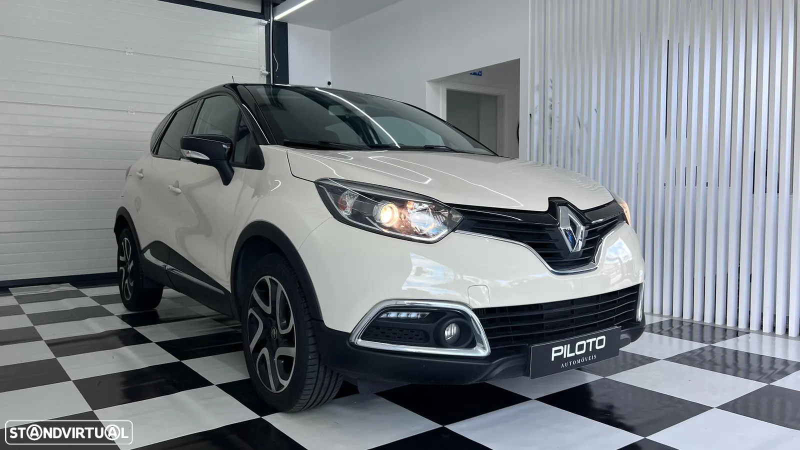 Renault Captur 1.2 TCe Exclusive - 4