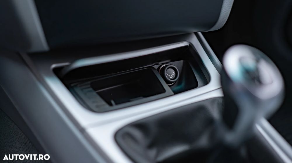 BMW Seria 1 116i - 13