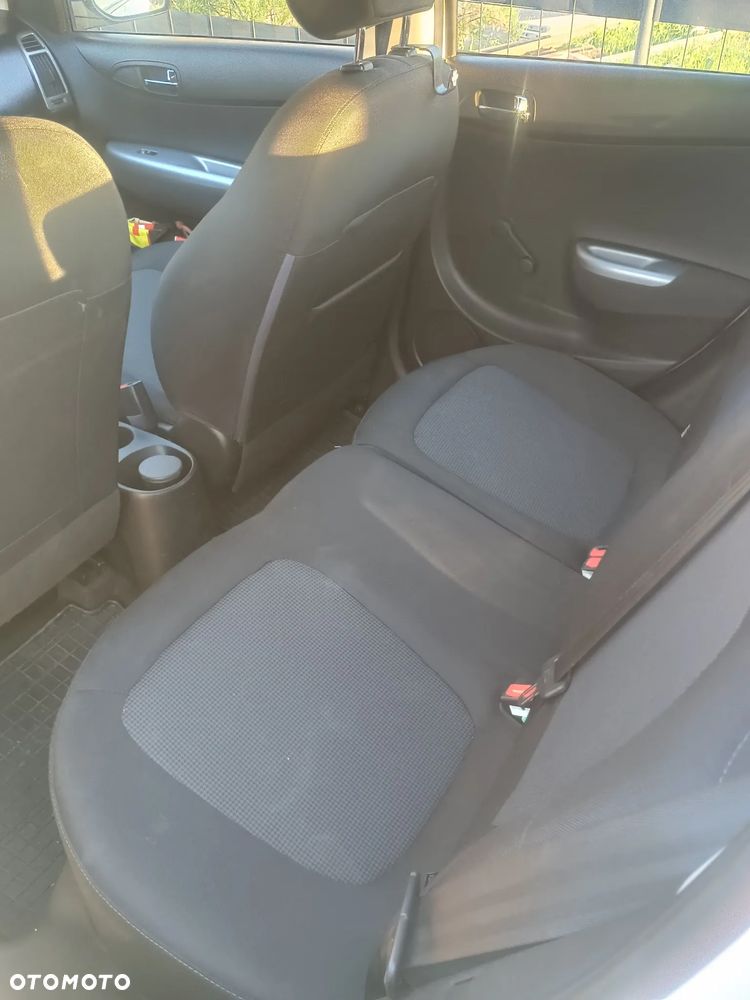 Hyundai i20 - 10