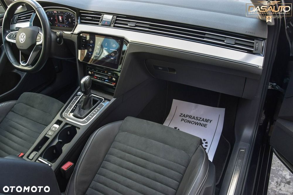Volkswagen Passat - 37