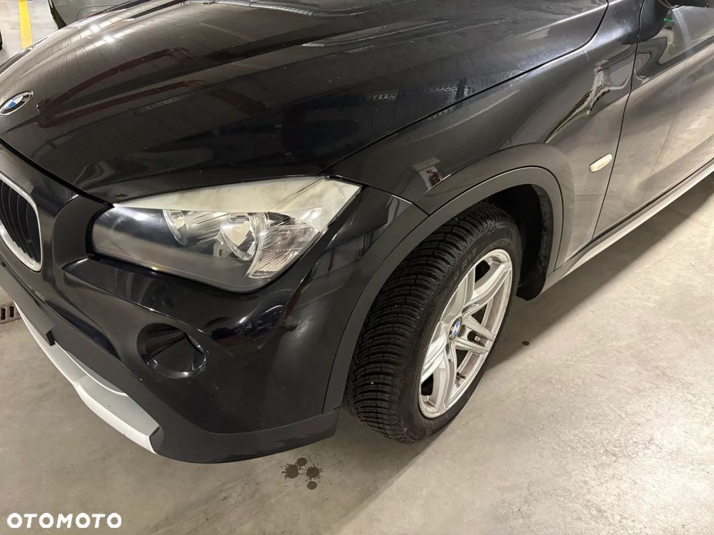 BMW X1 xDrive18d - 15