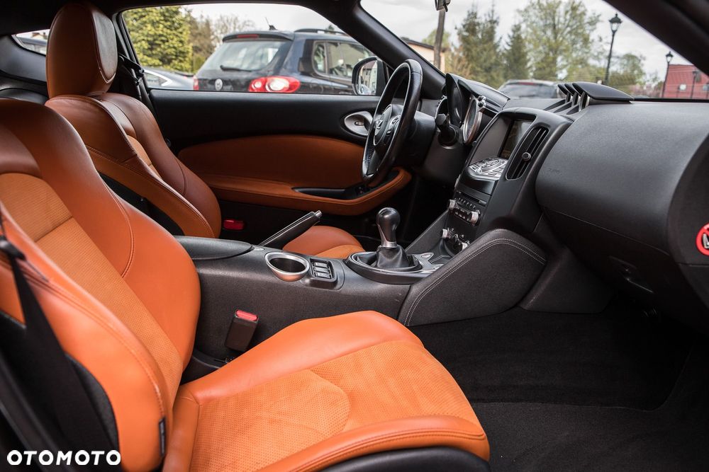 Nissan 370 Z 3.7 V6 Premium - 31