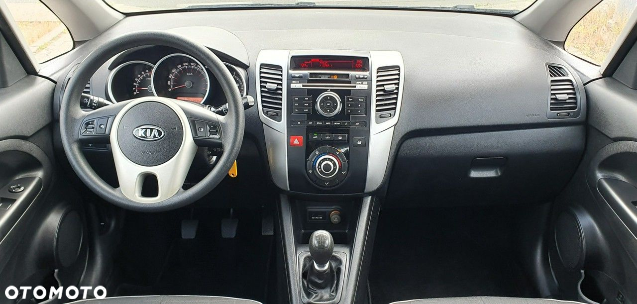 Kia Venga - 6