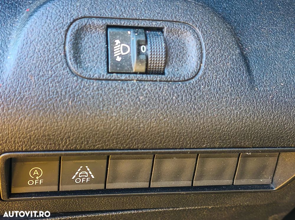 Citroën Berlingo 1.6 BlueHDi 100 BVM5 Feel - 19