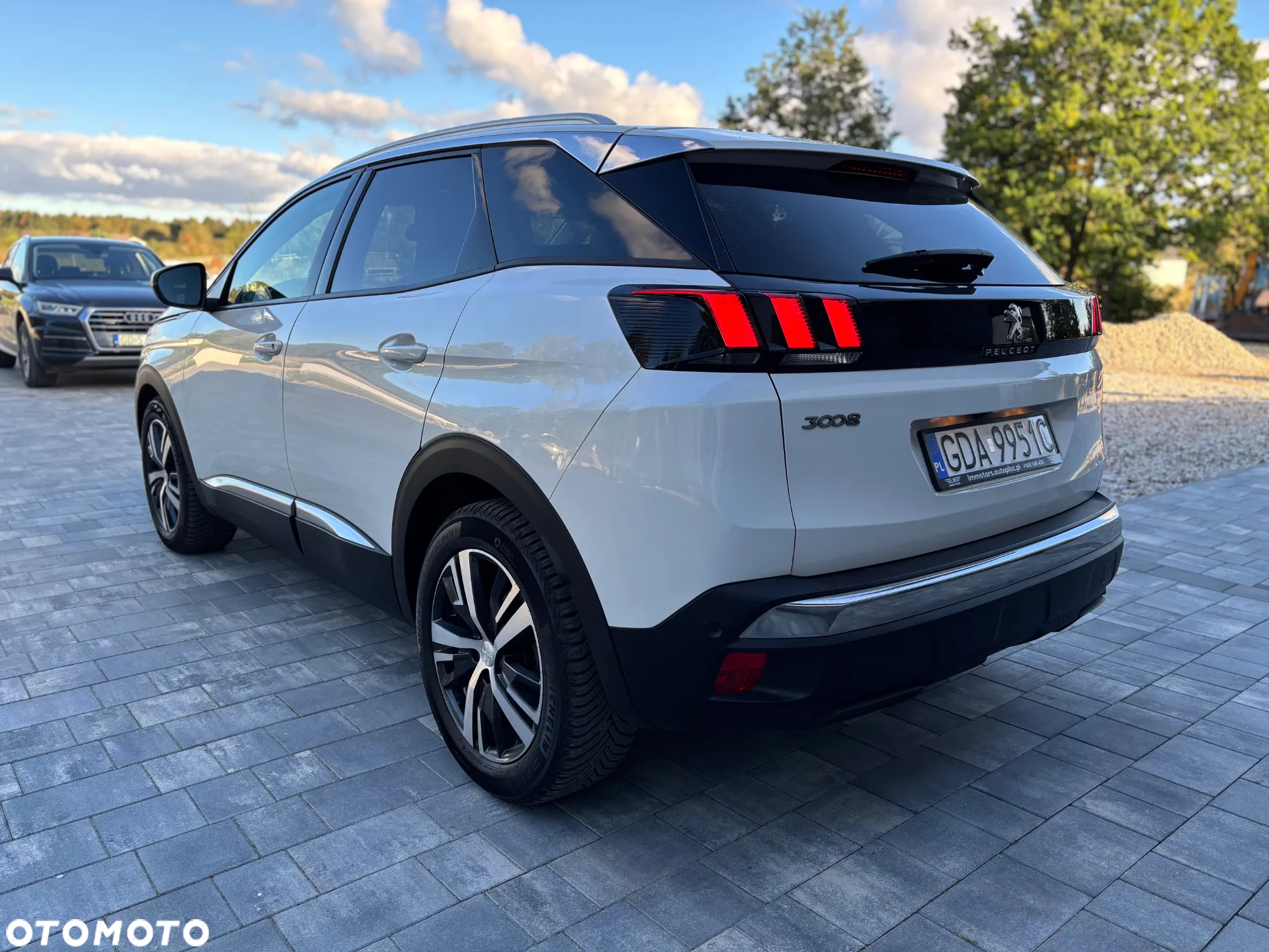 Peugeot 3008 BlueHDi 130 Stop & Start EAT8 Allure Business-Paket - 6