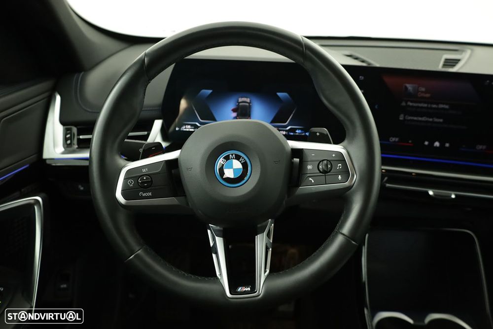 BMW X1 xDrive25e - 15