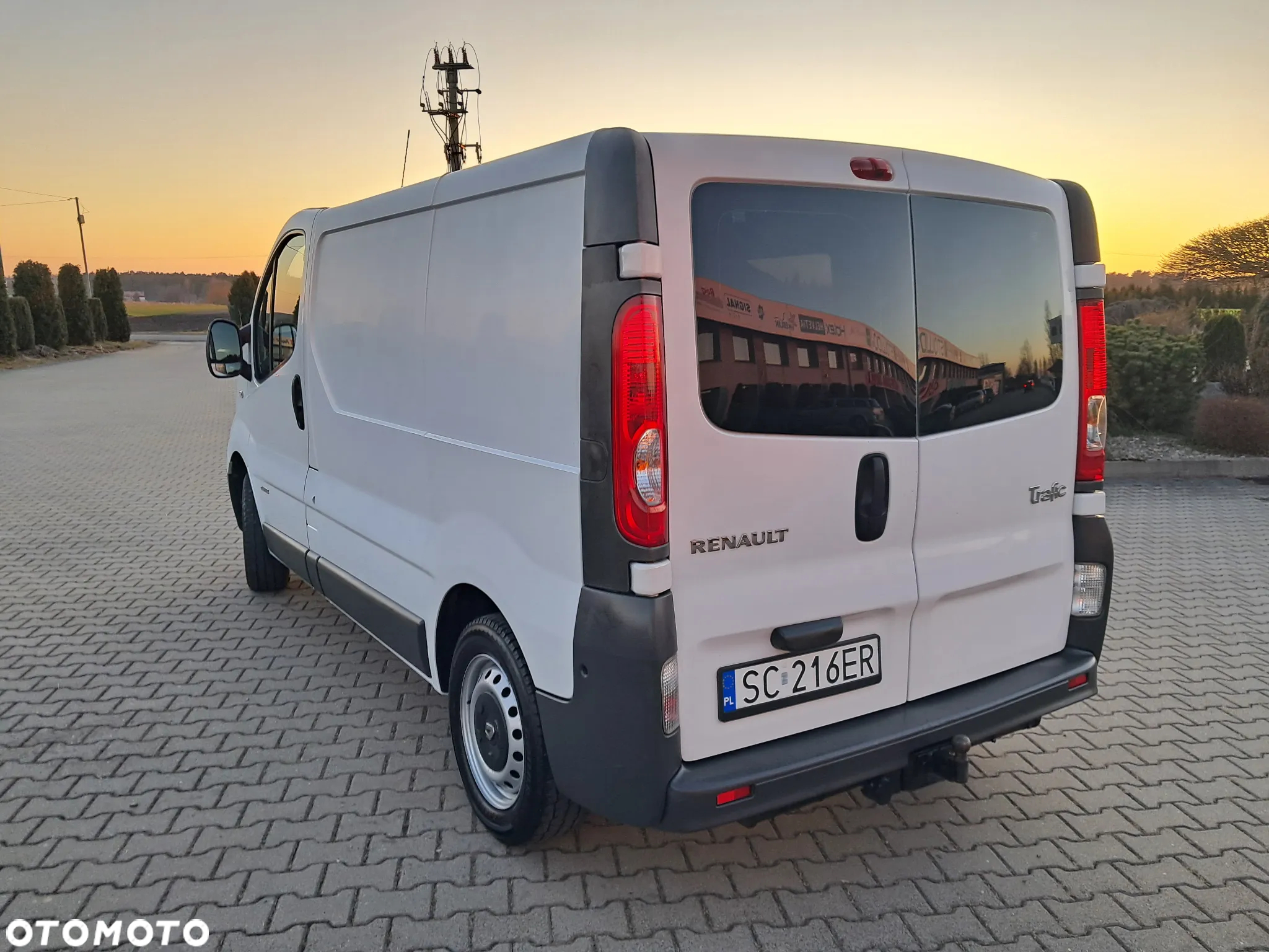 Renault TRAFIC - 15