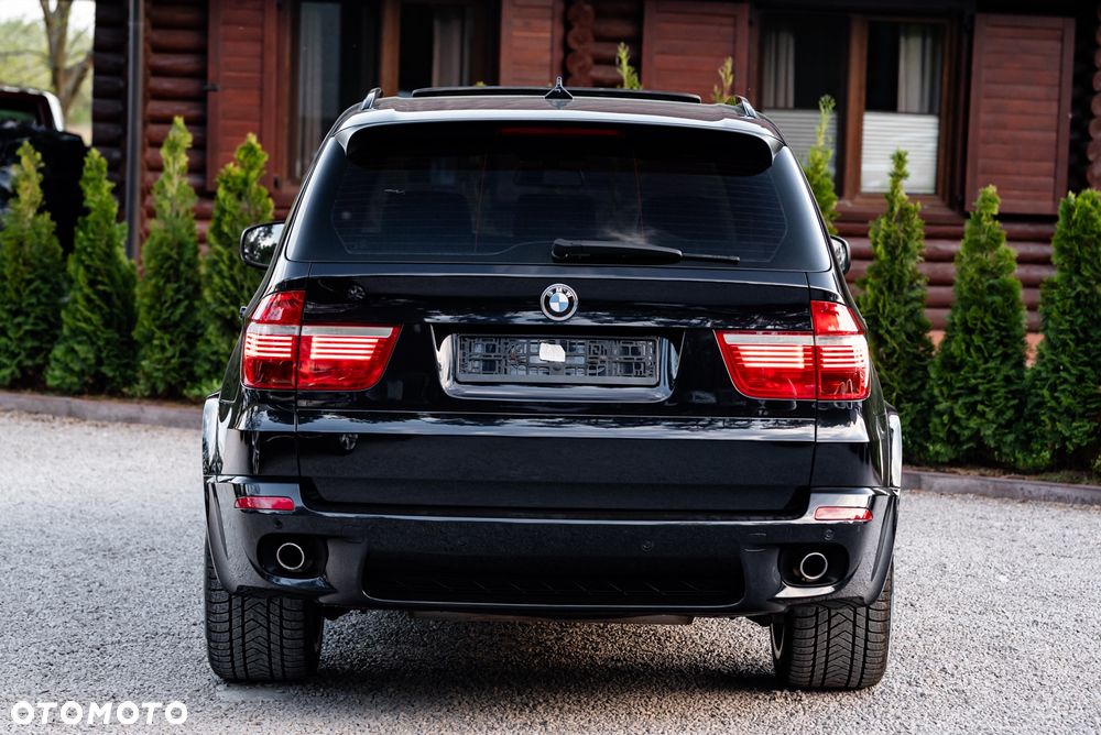 BMW X5 xDrive35d - 11