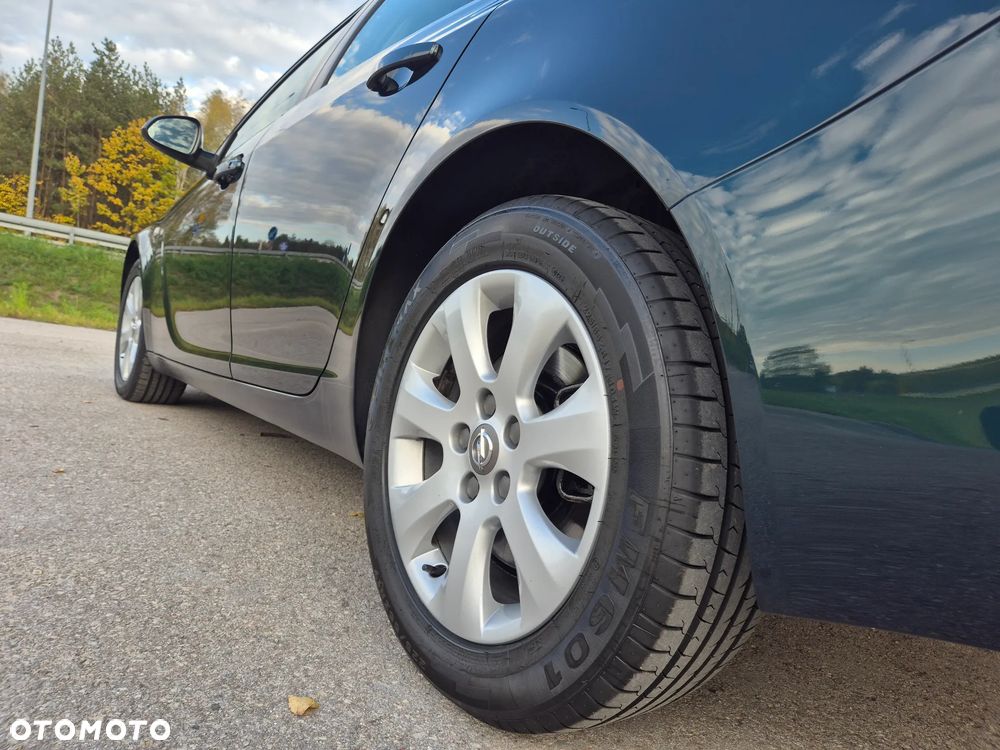 Opel Insignia - 34