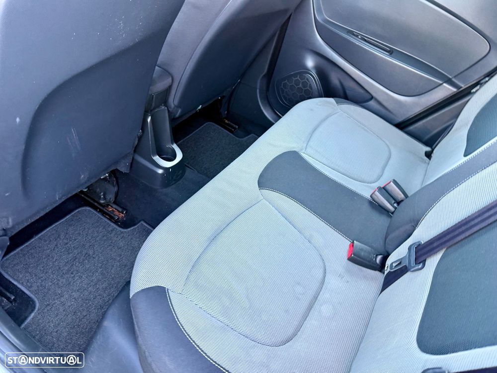 Renault Captur 1.5 dCi - 31