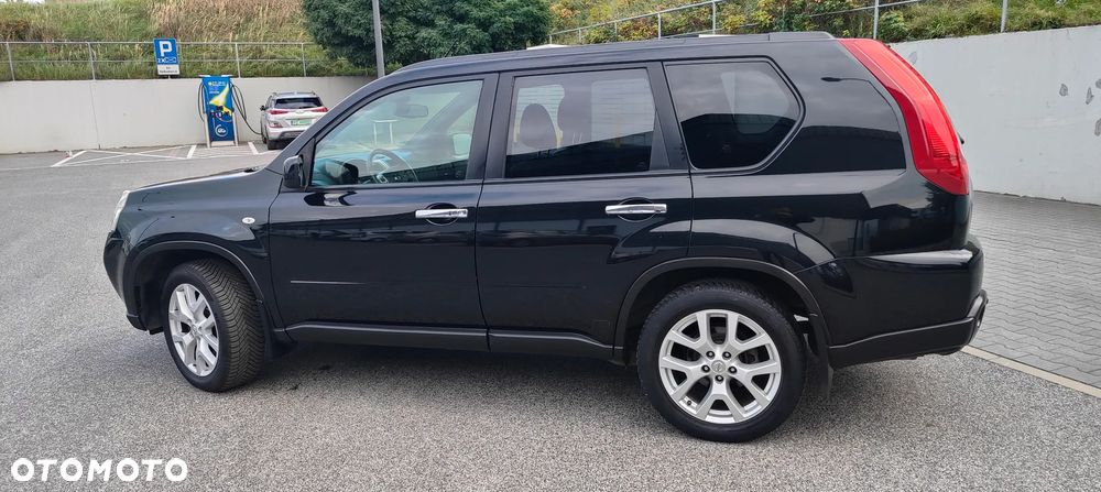 Nissan X-Trail 2.0 dCi 4x4 DPF Platinum - 12
