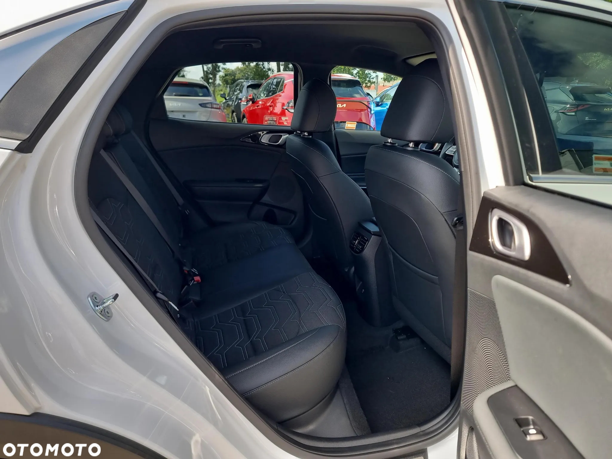 Kia XCeed 1.6 T-GDI Tribute DCT - 12