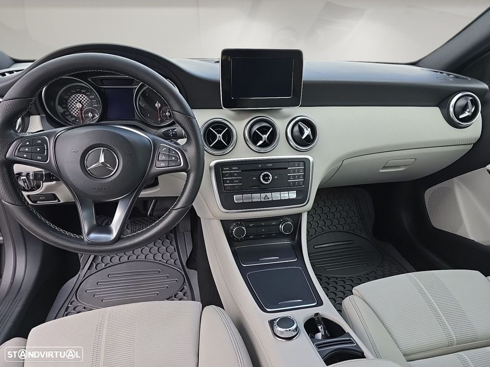 Mercedes-Benz A 180 - 9