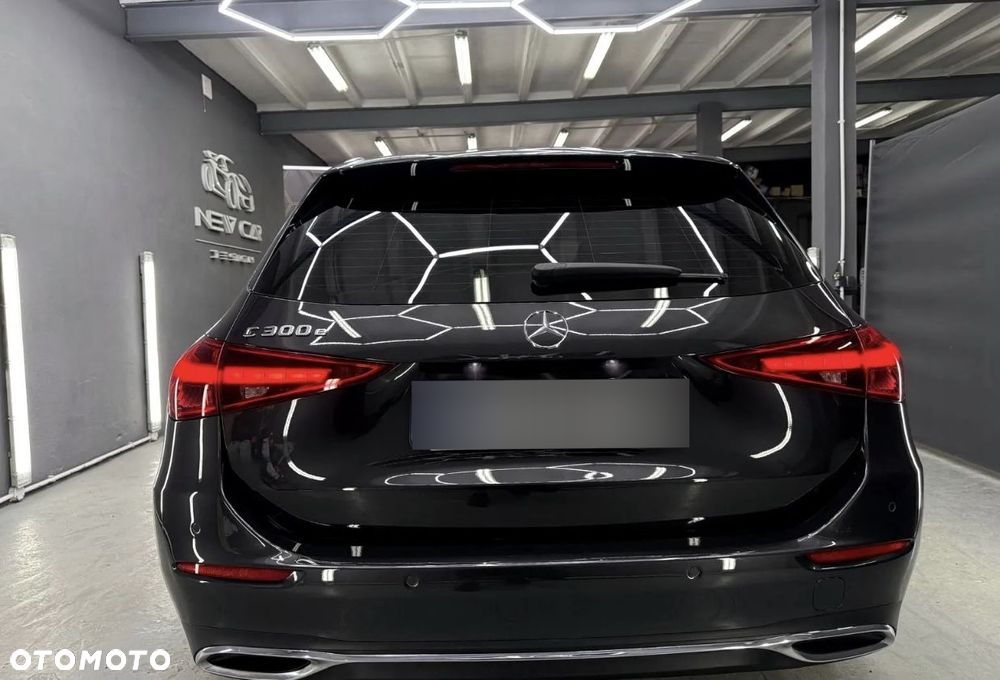 Mercedes-Benz Klasa C ver-300-e-9g--tronic-amg-line - 10
