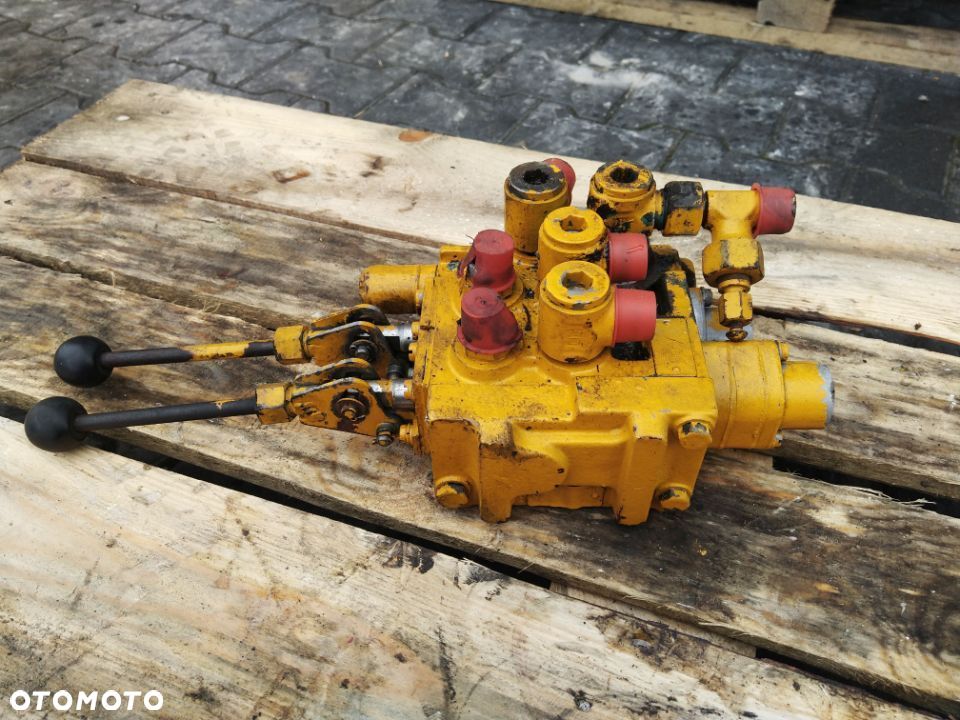 Rozdzielacz 2 sekcyjny Zettelmeyer ZL 500 521 663 987 - 7