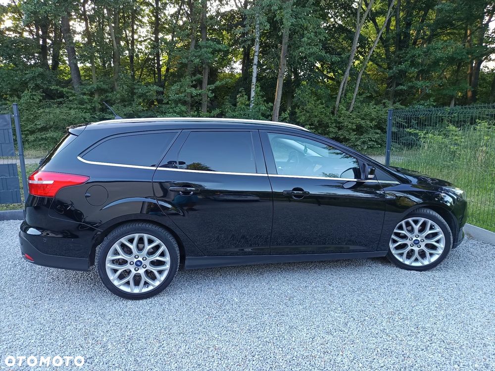 Ford Focus 1.0 EcoBoost STart-Stopp-System TITANIUM - 24