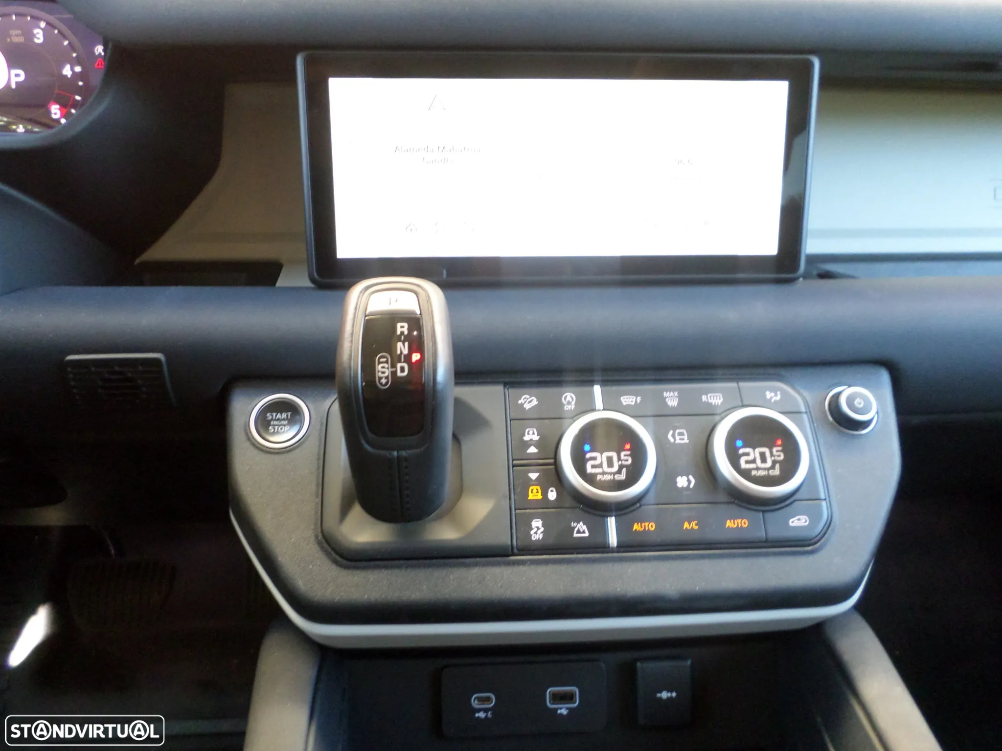 Land Rover Defender 2.0 D 110 AWD First Edition - 7