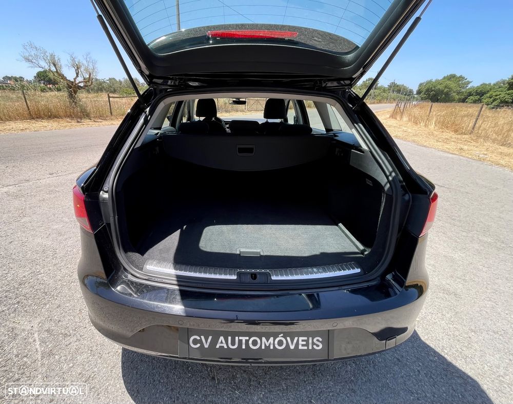 SEAT Leon ST 1.6 TDI Style Ecomotive - 22