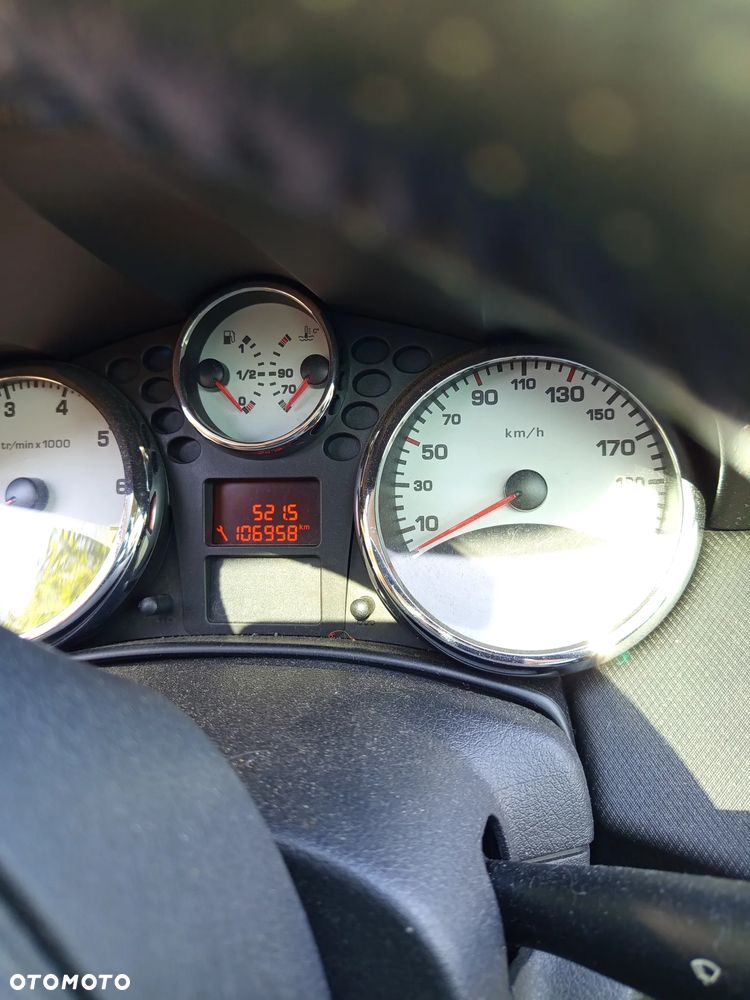 Peugeot 207 95 VTi Family - 10