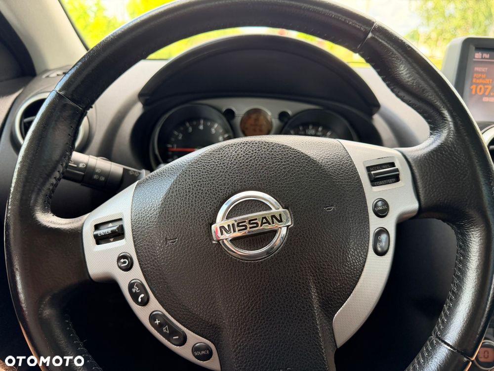Nissan Qashqai 2.0 CVT tekna - 23