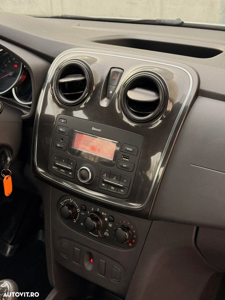 Dacia Logan 1.0 SCe Ambiance - 12