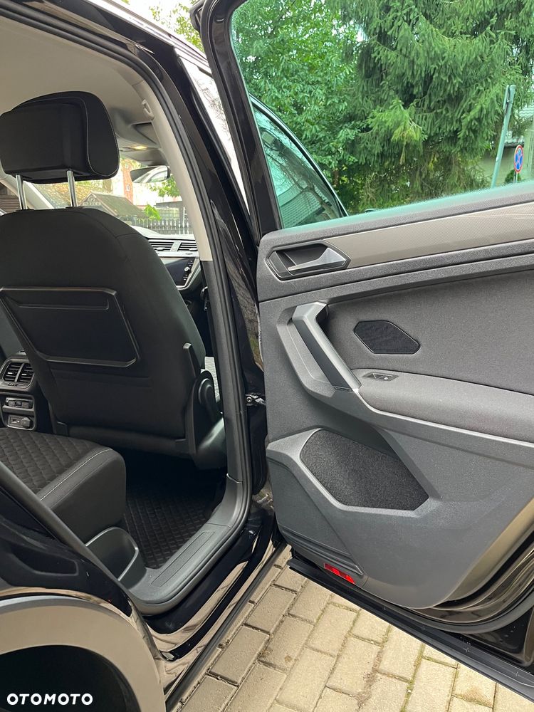 Volkswagen Tiguan - 13