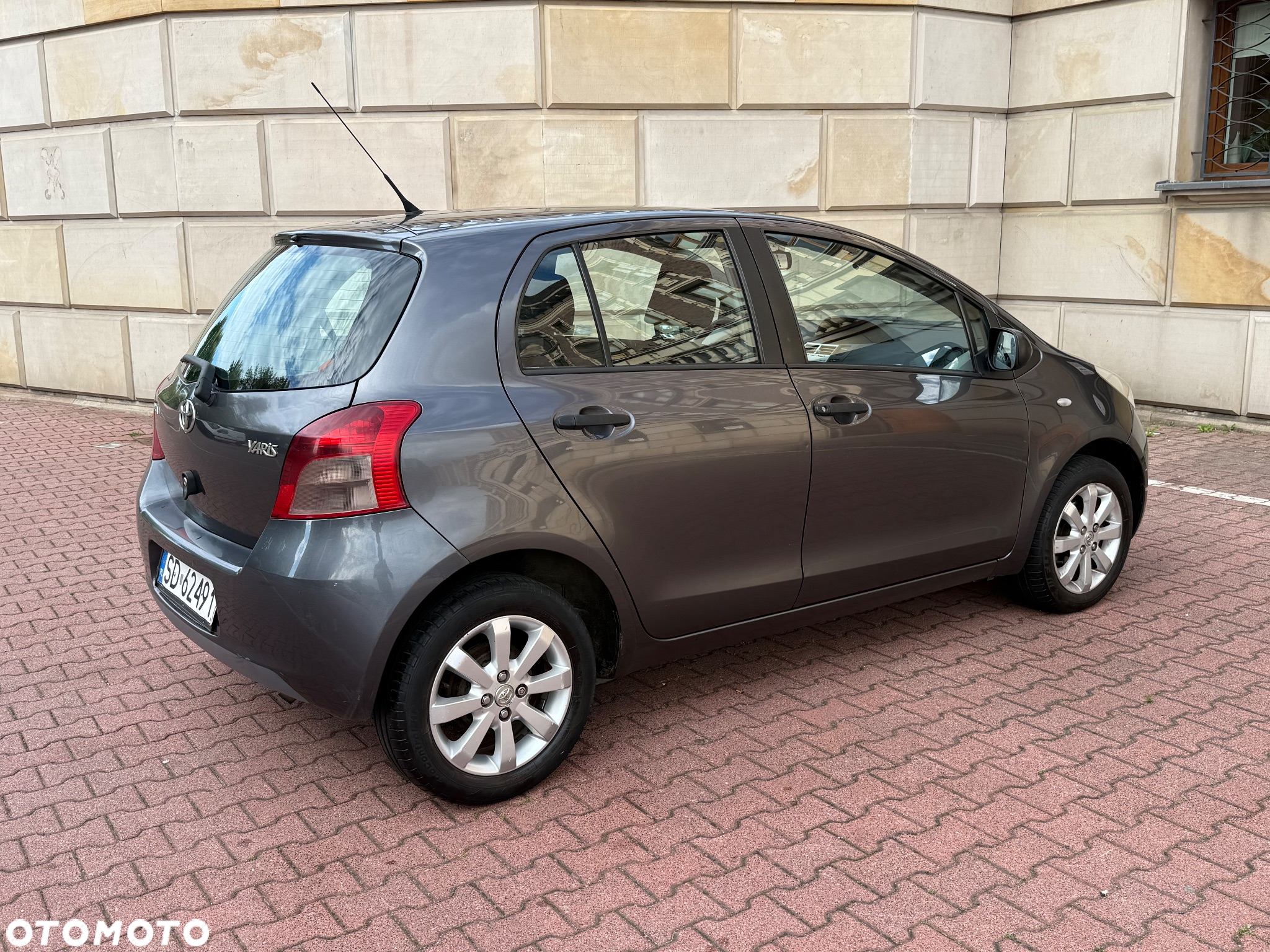Toyota Yaris 1.3 Luna A/C - 15