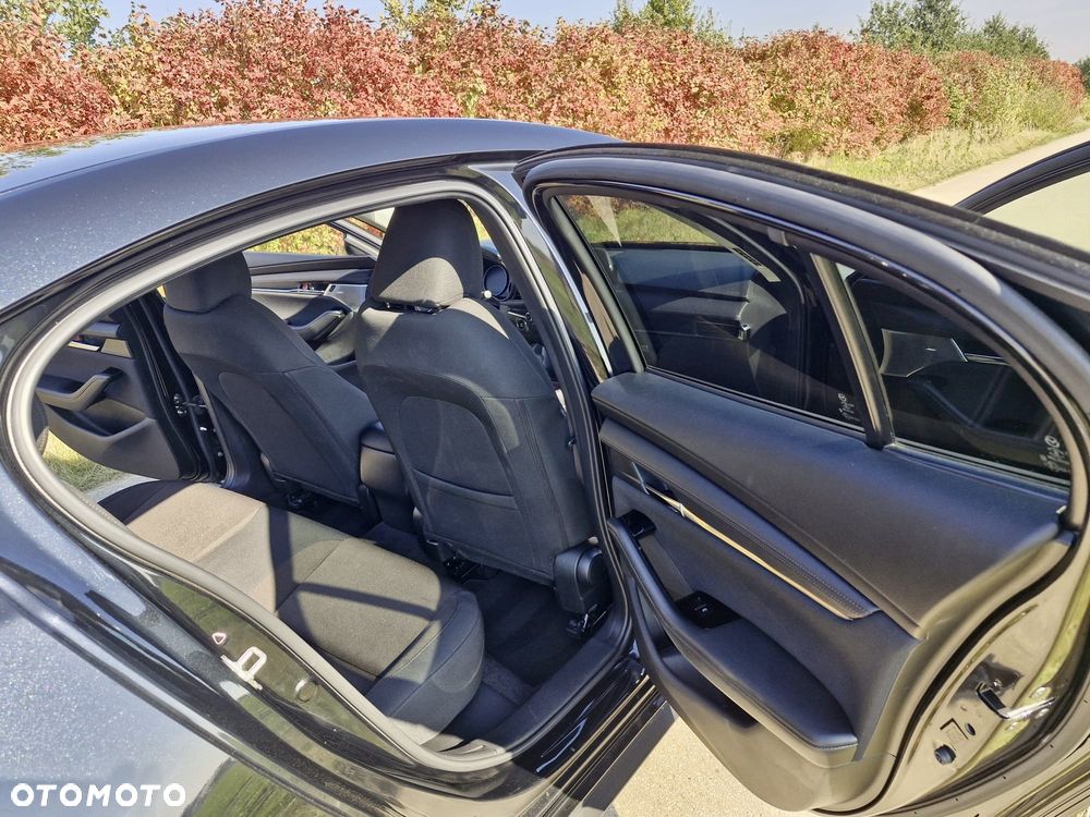 Mazda 3 e-SKYACTIV-X 186 M HYBRID DRIVE EXCLUSIVE-LINE - 12