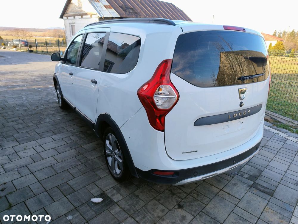 Dacia Lodgy dCi 110 Stepway - 5