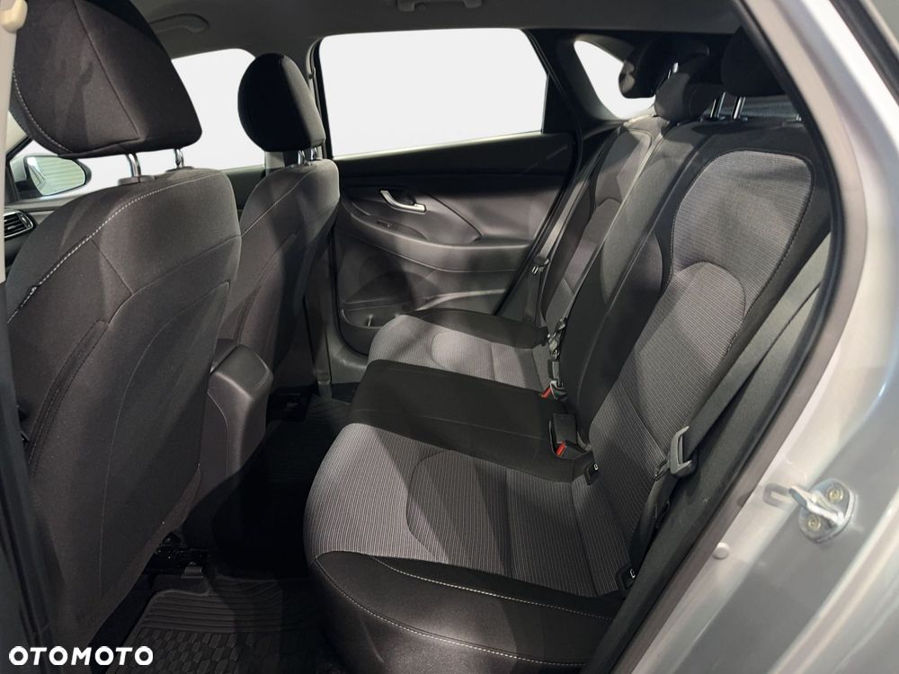 Hyundai i30 - 12